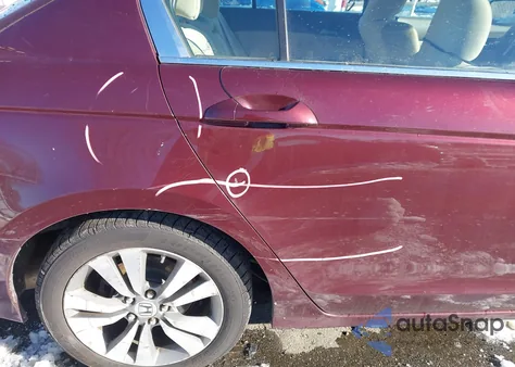 2010 Honda Accord 2.4 Lx z USA, uszkodzony, nr VIN 1HGCP2F3XAA158624